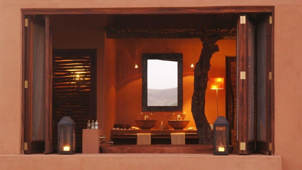 Okahirongo Elephant Lodge Purros Buitenkant foto